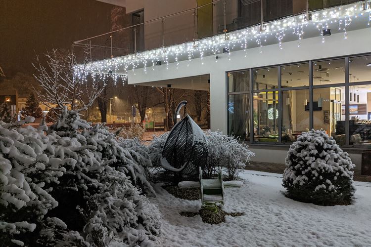 Zimní fotka, Hotel Panorama , Trenčianské Teplice, Západní Slovensko, CK GEOVITA
