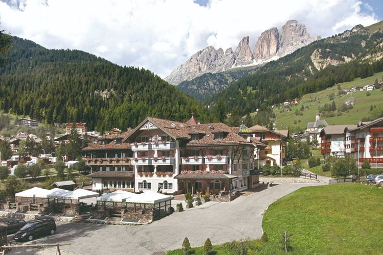 Park Hotel & Club Diamant, Union Hotels, Campitello di Fassa, Val di Fassa, Itálie, CK GEOVITA