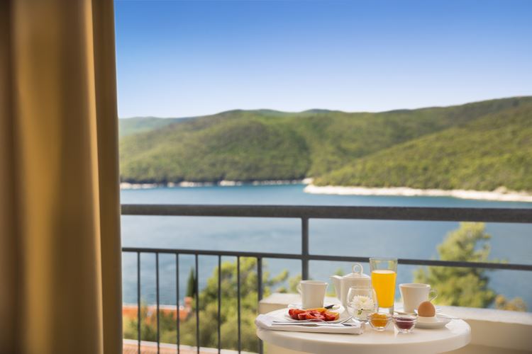 2lůžkový pokoj Superior s výhledem na moře, Allegro Sunny Hotel, Rabac, Chorvatsko, CK GEOVITA