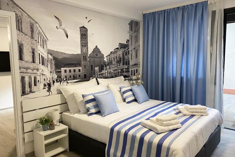 1ložnicový apartmán Standard Suite, Tourist Resort Urania, Baška Voda, Chorvatsko, CK GEOVITA