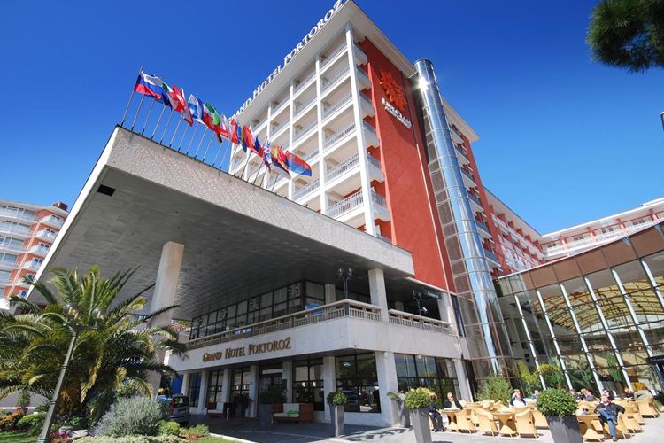 Grand Hotel Portorož: Pobyt s polopenzí 5 nocí