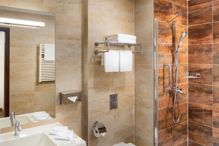 Koupelna - 2lůžkový pokojj Standard, Hermitage Hotel Prague, Praha, Česká republika, CK GEOVITA