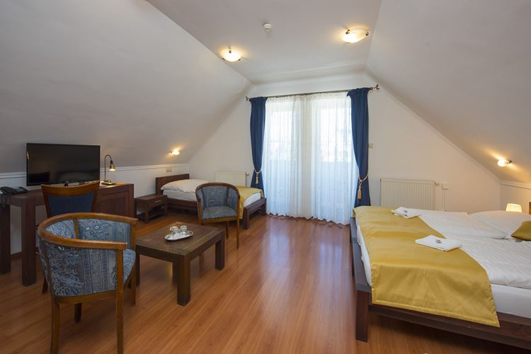 3lůžkový pokoj,Hotel Amalia, Vysoké Tatry - Nová Lesná, Slovensko, CK GEOVITA