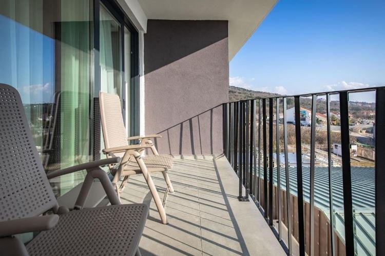 2lůžkový pokoj Standard s balkonem a výhledem na moře, Hotel Ad Turres, CK GEOVITA