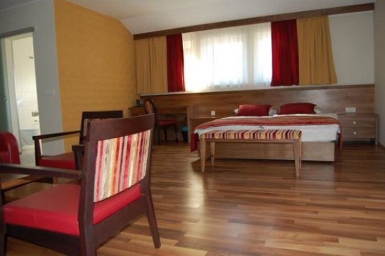 5lůžkový rodinný pokoj, Hotel Mangart, Slovinsko, CK GEOVITA