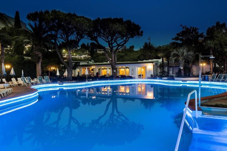 Hotel Park Imperial, Ischia, Itálie, CK GEOVITA