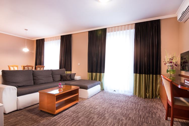 2lůžkový Suite, Hotel Vivat, Moravske Toplice, Slovinsko, CK GEOVITA