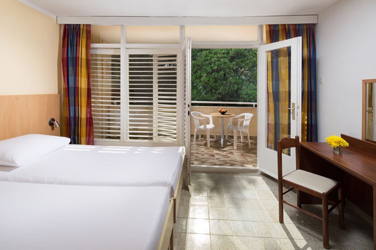 2ložnicový apartmán Standard Plus pro 6 osob, Lanterna Sunny Resort, CK GEOVITA