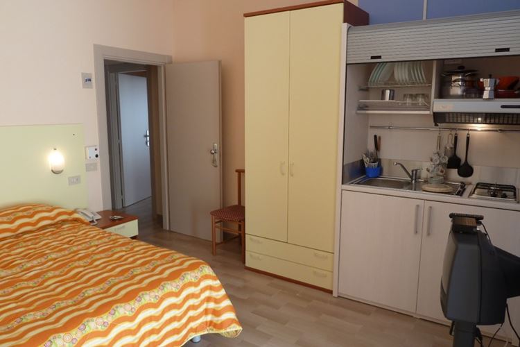 6lůžkový apartmán TRILO, Rezidence Sea Resort, Silvi Marina, Itálie, Dovolená s CK Geovita