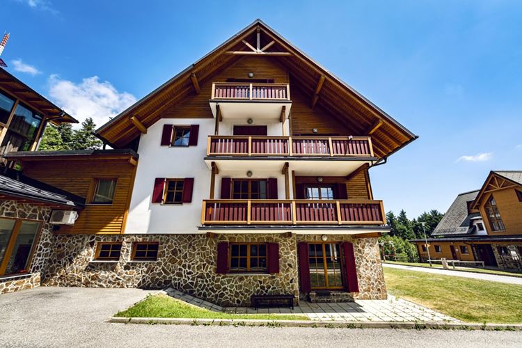 Wellness & Spa family apartments Bolfenk, Pohorje Village, Mariborsko Pohorje, Slovinsko, CK GEOVITA