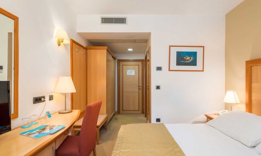 2lůžkový pokoj ECONOMY, Aminess Grand Azur Hotel, CK GEOVITA