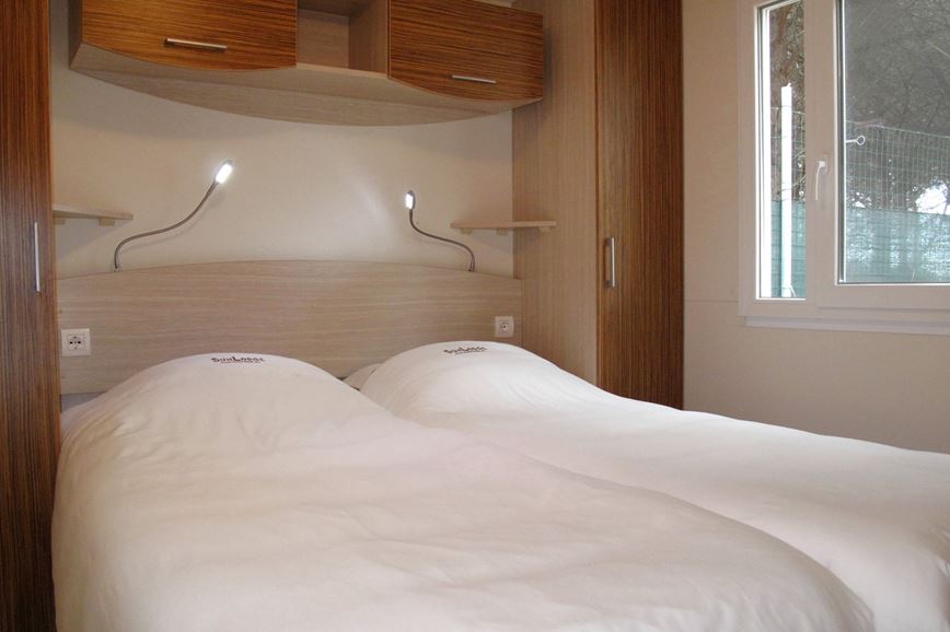 Sunlodge Aspen, Manželská postel 210 x 160 cm, Bijela Uvala, Poreč, Chorvatsko, Dovolená s CK Geovita