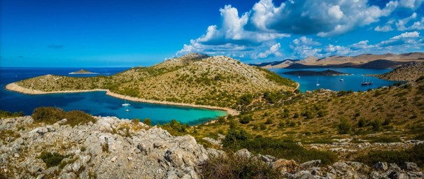 Rezervace na ostrovech Kornati, Severní Dalmácie. Dovolená v Chorvatsku s CK Geovita.