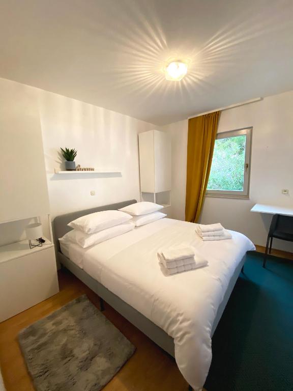 2ložnicový apartmán Superior Suite, Tourist Resort Urania, Baška Voda, Chorvatsko, CK GEOVITA