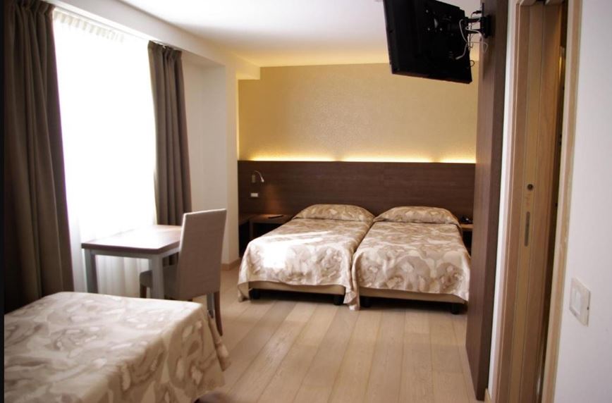 2lůžkový pokoj Comfort, Grand Hotel Miramonti, Passo Tonale, Itálie, CK GEOVITA