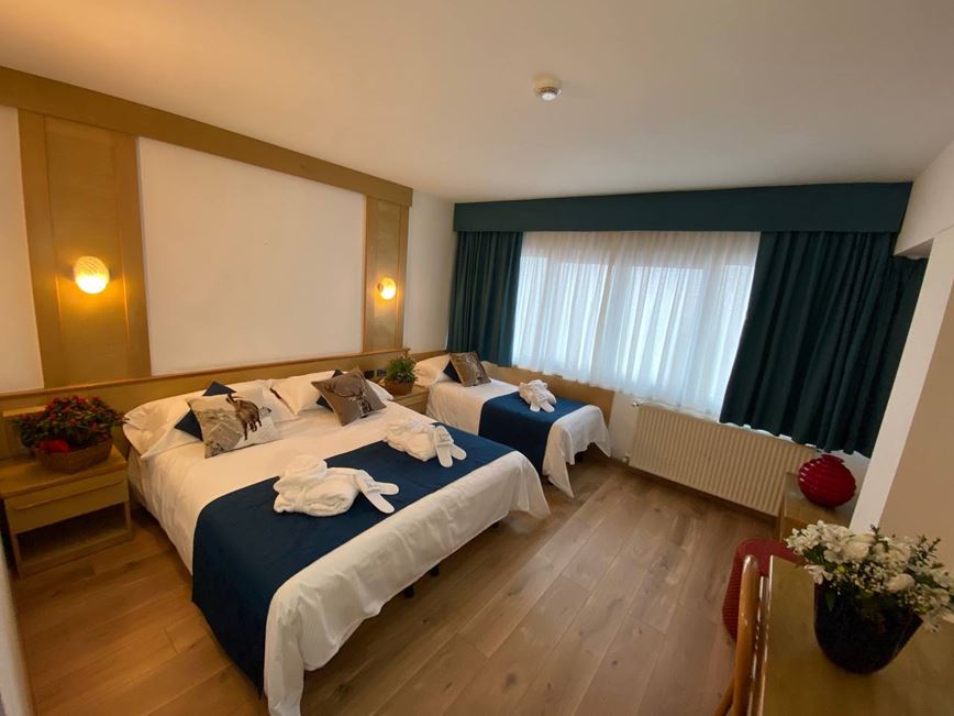 2lůžkový pokoj Standard, Grand Hotel Miramonti, Passo Tonale, Itálie, CK GEOVITA