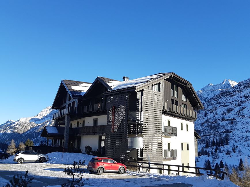 Family Hotel Adamello, Passo Tonale, Alpy, Itálie, Zimní dovolená s CK Geovita