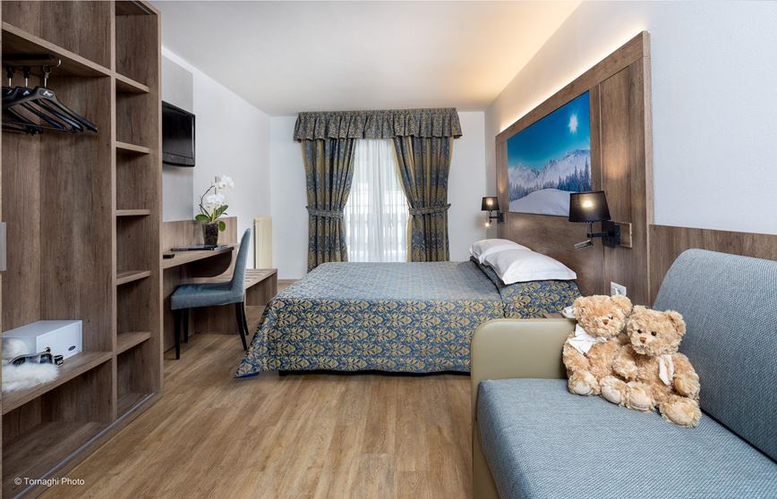 2lůžkový pokoj s přistýlkou, Hotel Alpen, Andalo, CK GEOVITA