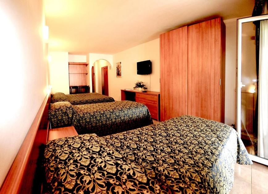 3lůžkový pokoj Standard, Hotel Alpen, CK GEOVITA