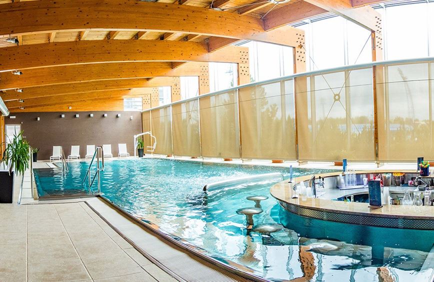 Vnitřní bazén s barem, Hotel AquaCity Mountain View, Vysoké Tatry - Poprad, Slovensko, CK GEOVITA