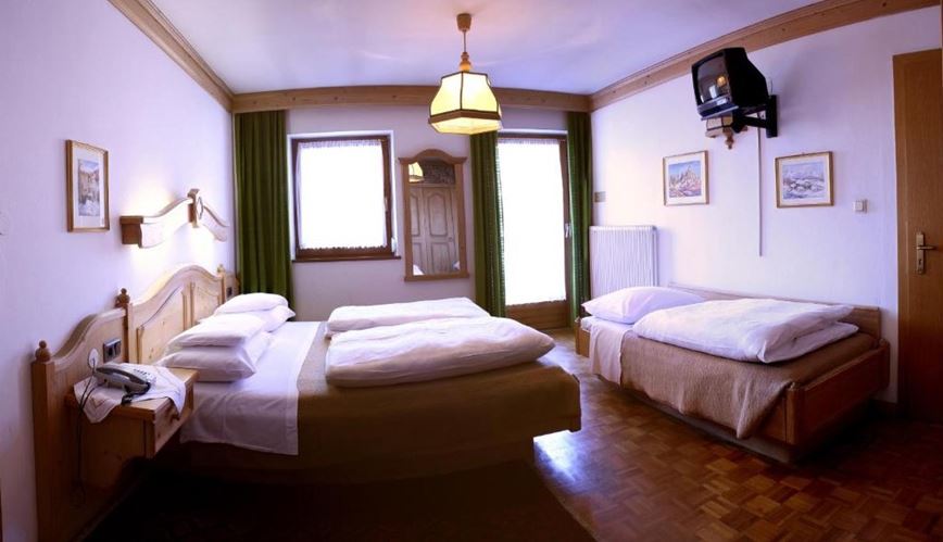 2lůžkový pokoj Classic, Hotel Dolomiti Madonna, Val Gardena, CK GEOVITA