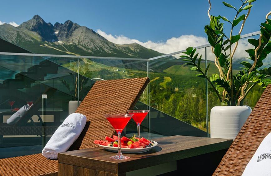 Výhled z terasy na Vysoké Tatry ,  Hotel Horizont Resort, Vysoké Tatry - Poprad,, Slovensko, CK GEOVITA