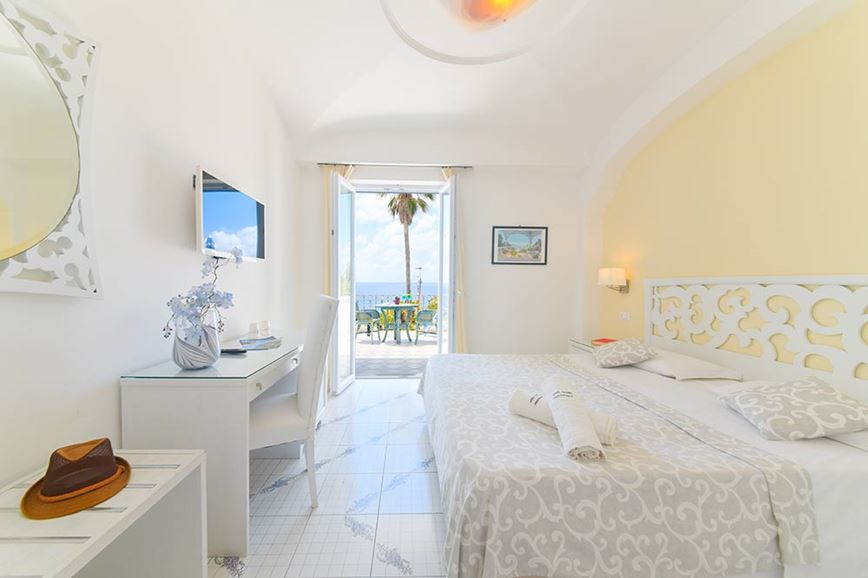 2lůžkový pokoj Comfort s výhledem na moře, Hotel Providence, Ischia, CK GEOVITA