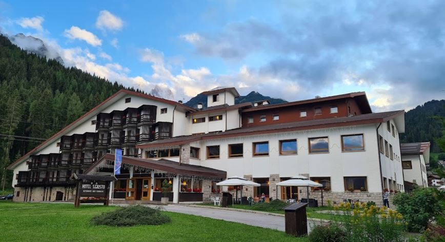 Hotel San Giusto, Falcade, Passo San Pelegrino, Itálie, CK GEOVITA