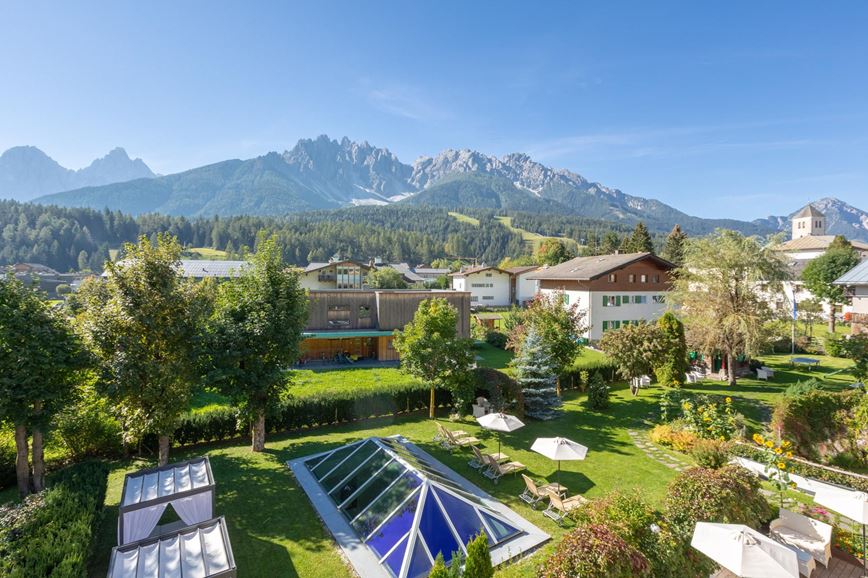Hotel Villa Stefania, San Candido, Val Pusteria, Itálie, CK GEOVITA