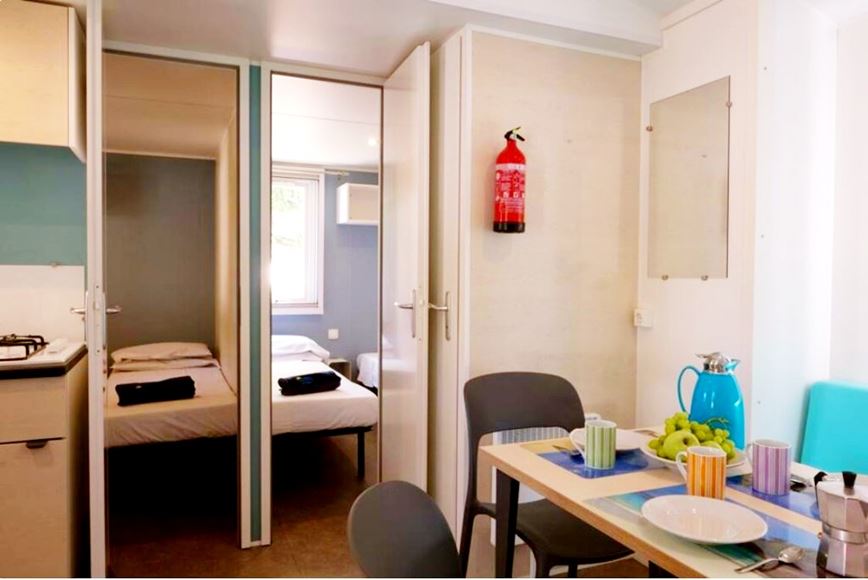 Mobilní dům HAPPY PREMIUM area B, Dvě oddělené postele 190 x 70 cm, Lanterna Premium Camping Resort, Istrie, Chorvatsko, Dovolená s CK Geovita