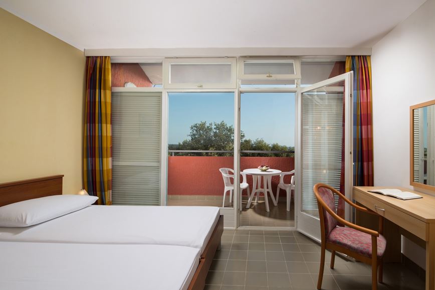 1ložnicový apartmán Standard Plus pro 3 osoby, Lanterna Sunny Resort, Chorvatsko, CK GEOVITA