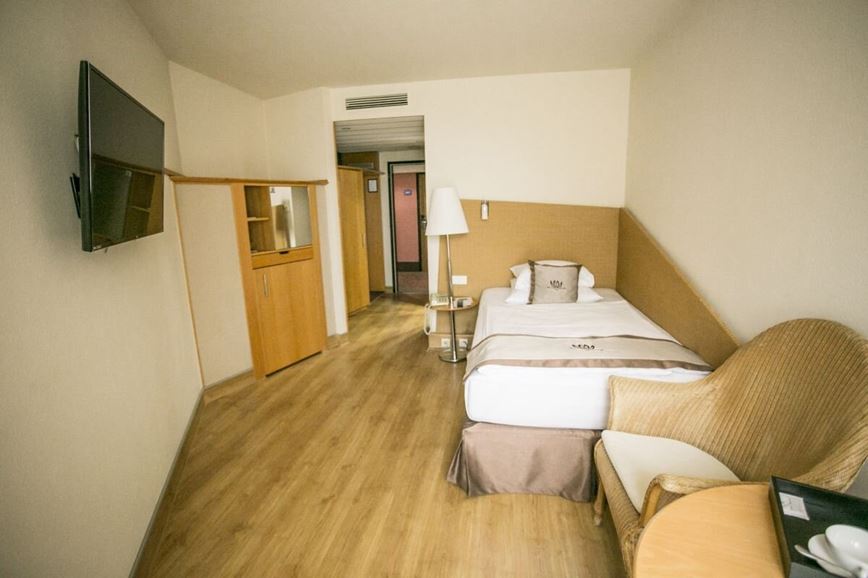 1lůžkový pokoj, Lotus Therme Hotel&Spa, Hévíz, Maďarsko, CK GEOVITA