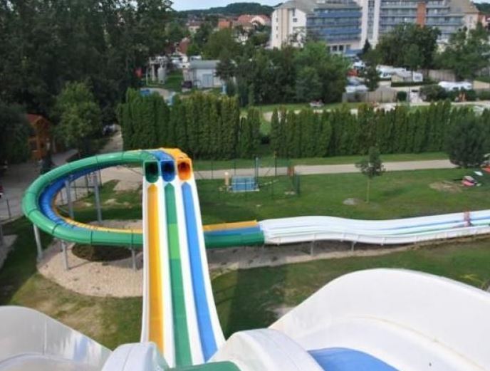 Aquapark a tobogány ve Sárváru. Dovolená v Maďarsku s CK Geovita.