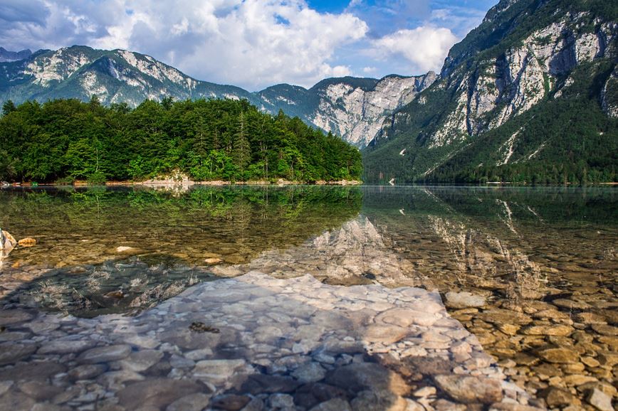 Jezero Bohinj, Triglavský národní park, Julské Alpy, Slovinsko, Dovolená s CK Geovita