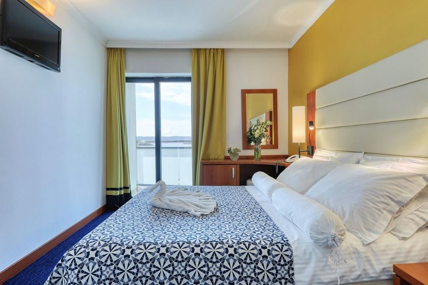 2lůžkový pokoj Superior s výhledem na moře, Hotel Ilirija, CK GEOVITA